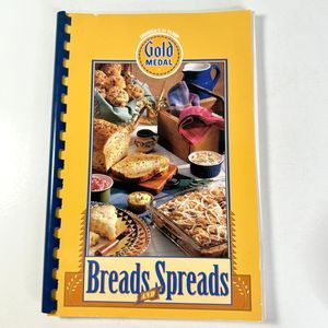 Book Breads & Spreads Vintage by Gold Medal